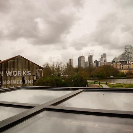 Loft Style Apartment Near O2, Abba Voyage, Excel London Exterior photo
